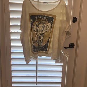 Urban Outfitters Cropped Graphic Shirt